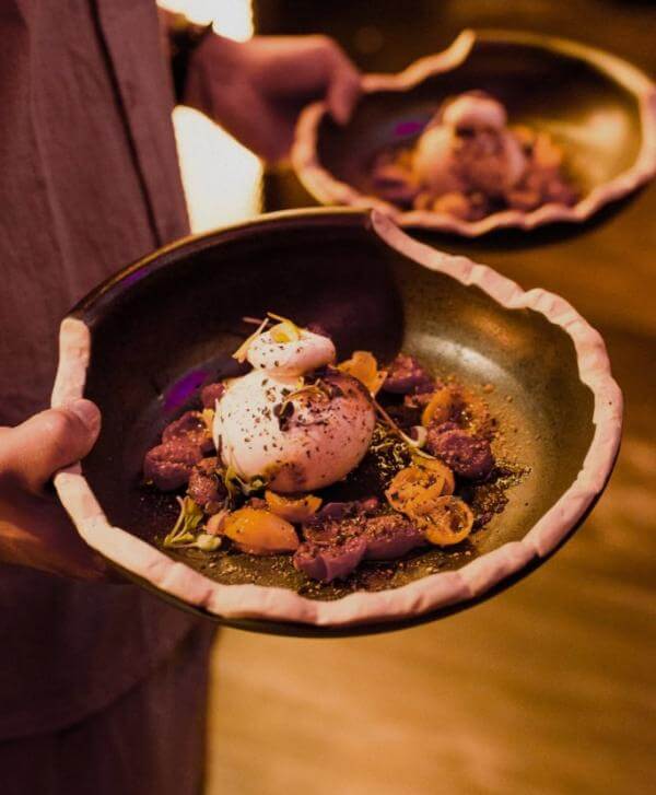 Plato de alta cocina en un restaurante exclusivo Valencia
